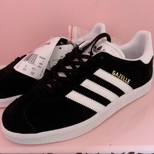 adidas gazelle sneakers🏃🏻♀️